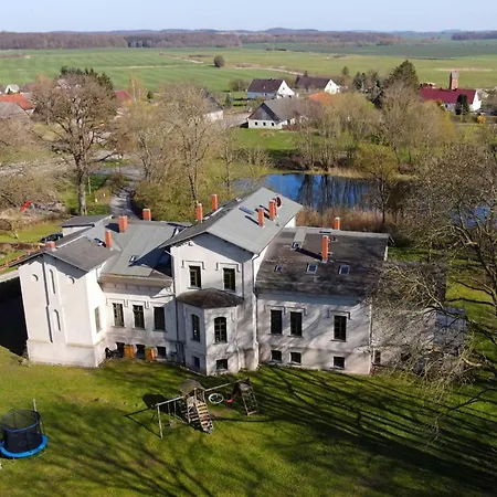 Gutshaus * Bartelshagen (Rostock)