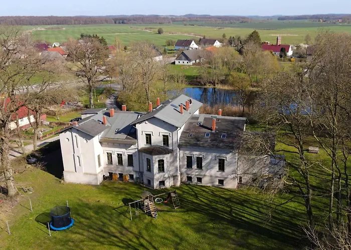 Gutshaus * Bartelshagen (Rostock)